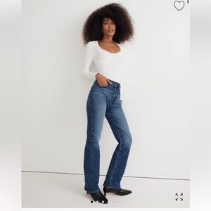 Madewell The Petite ‘90’s Straight Jean P27